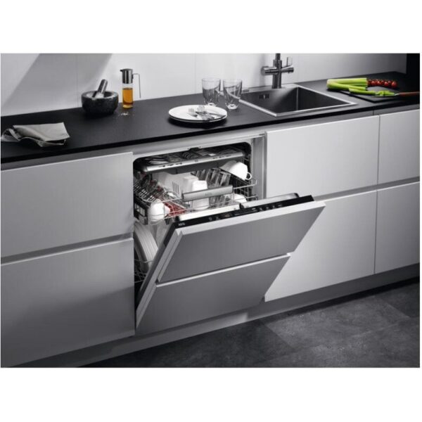 AEG Integrated Dishwasher, 60cm White - FSE83837P - Naamaste London Homewares - 6