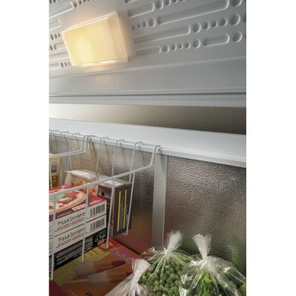 252L Low Frost Freestanding Chest Freezer, White - Indesit OS2A250H21 - Naamaste London Homewares - 5
