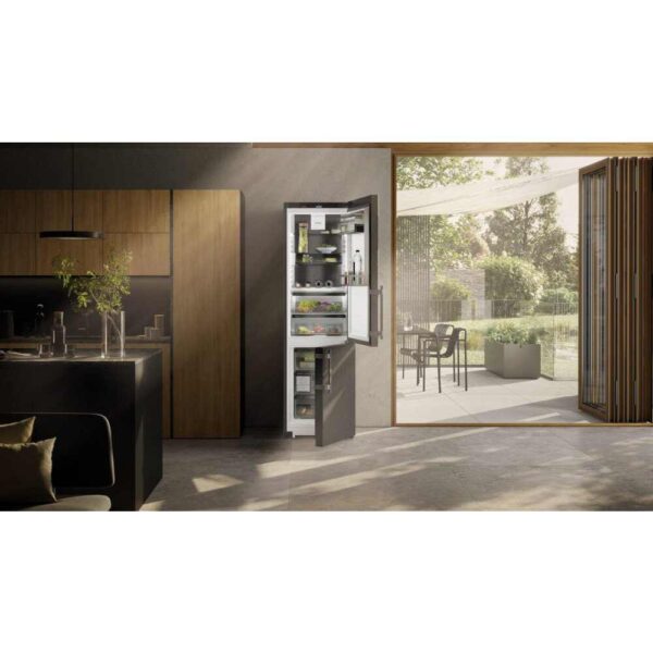 362L No Frost Black Fridge Freezer, 70/30, A Rated - Liebherr CBNbsa10 575i - Naamaste London Homewares - 11