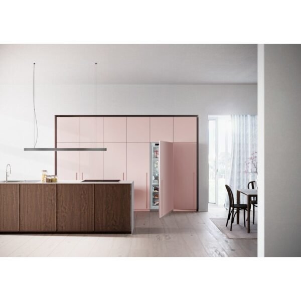 IRBDI5180.alt4_.jpg IRBDI5180.alt4_.jpg