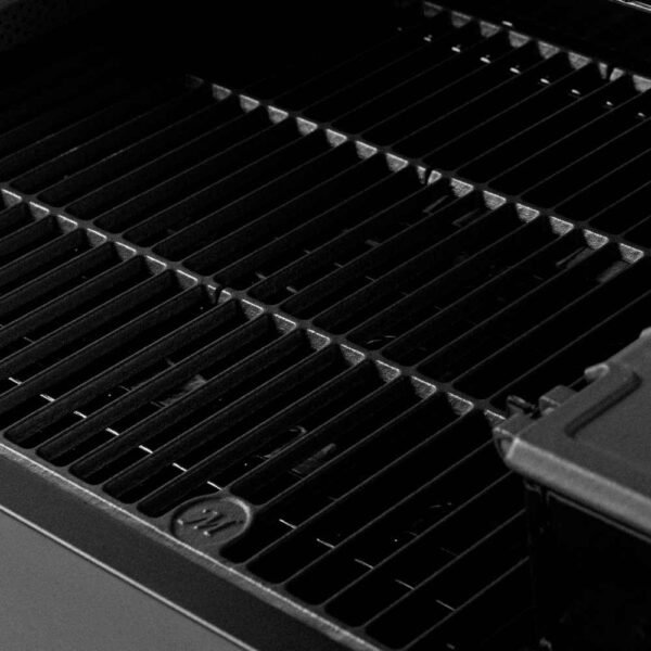 MB20042724-compressed-7.jpg