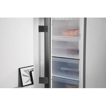 uw8-f2c-xb-uk-2-freezers-7.webp.jpeg uw8-f2c-xb-uk-2-freezers-7.webp.jpeg