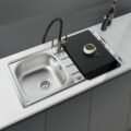 white-1-sk-4.jpg