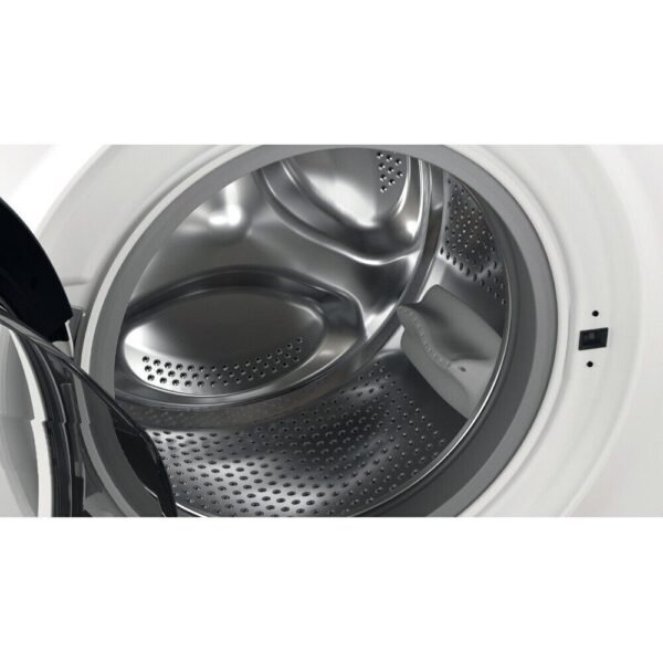 white-hom-6.jpg